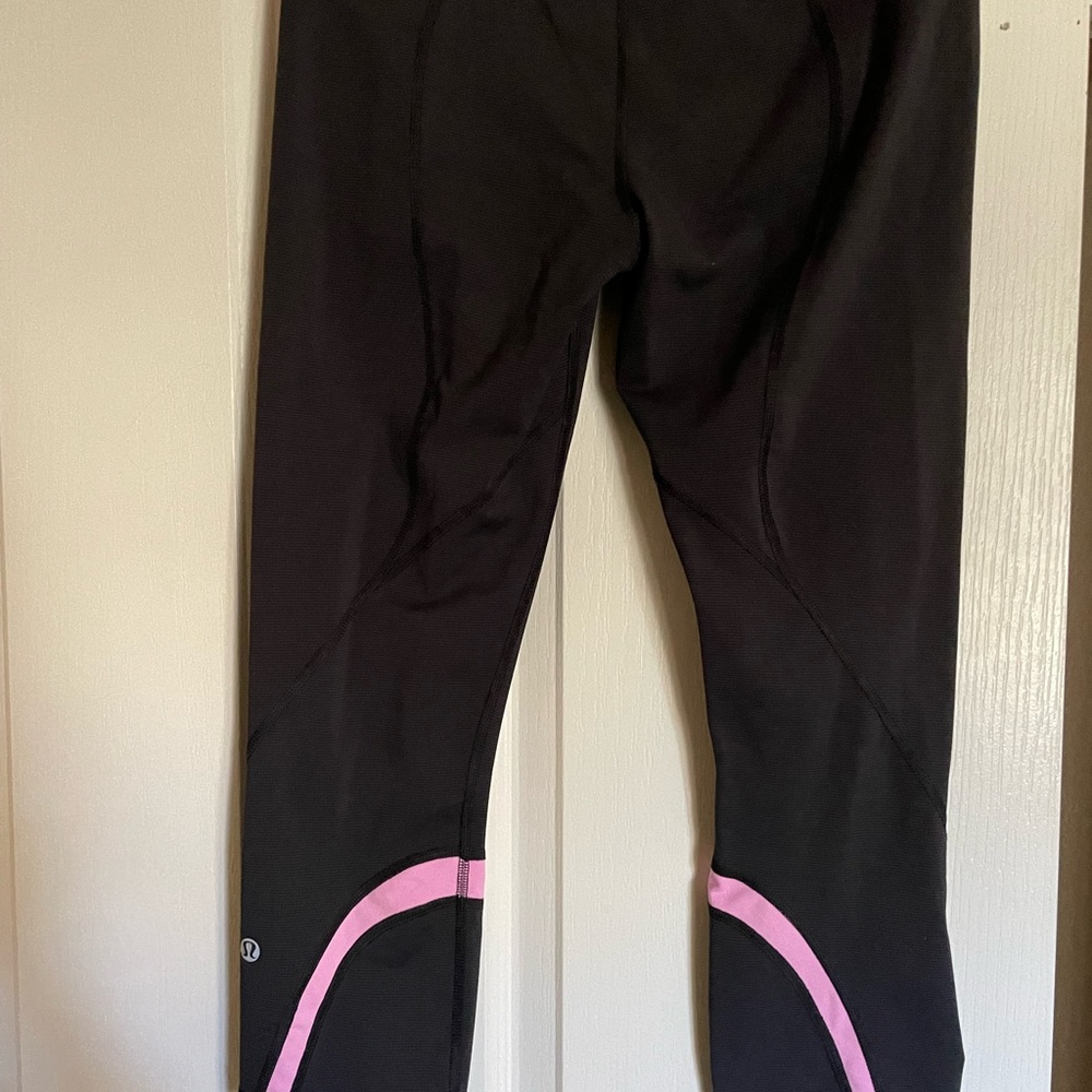 Lululemon - Picture 2 of 2